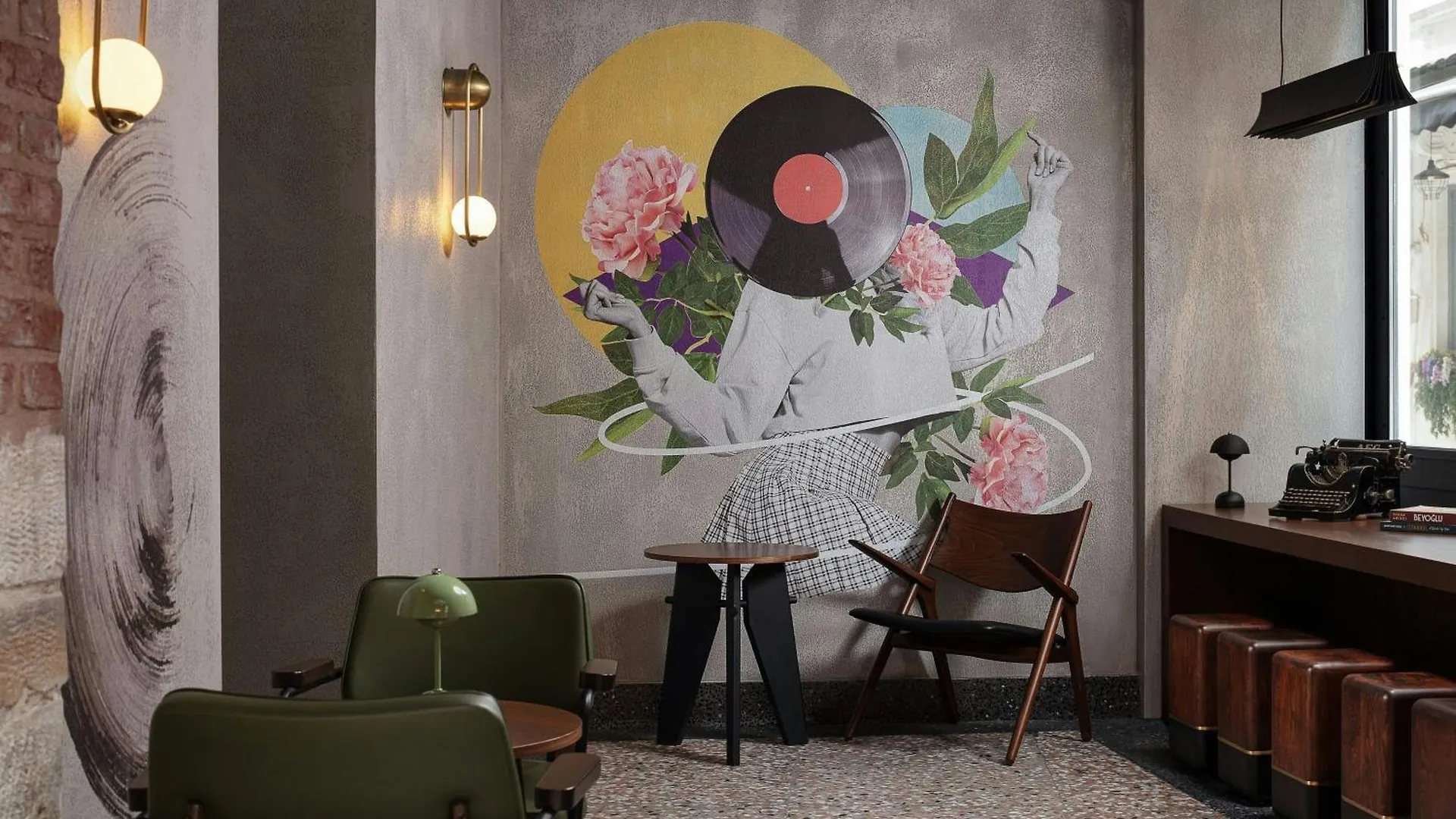 Moxy Istanbul Taksim Otel 0*,  Türkiye