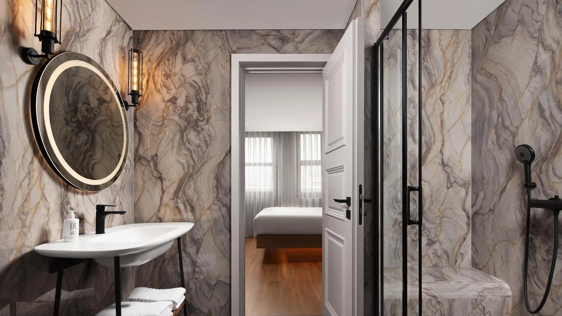 Moxy Istanbul Taksim Otel 0*,  Türkiye