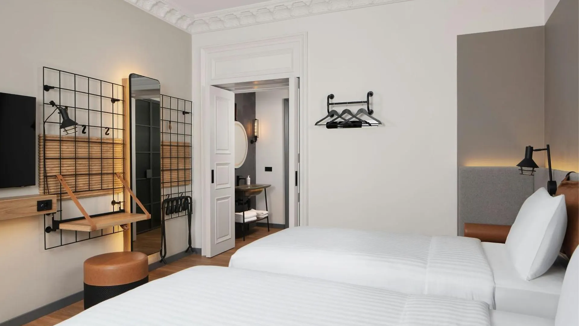 Hotel Moxy Istanbul Taksim