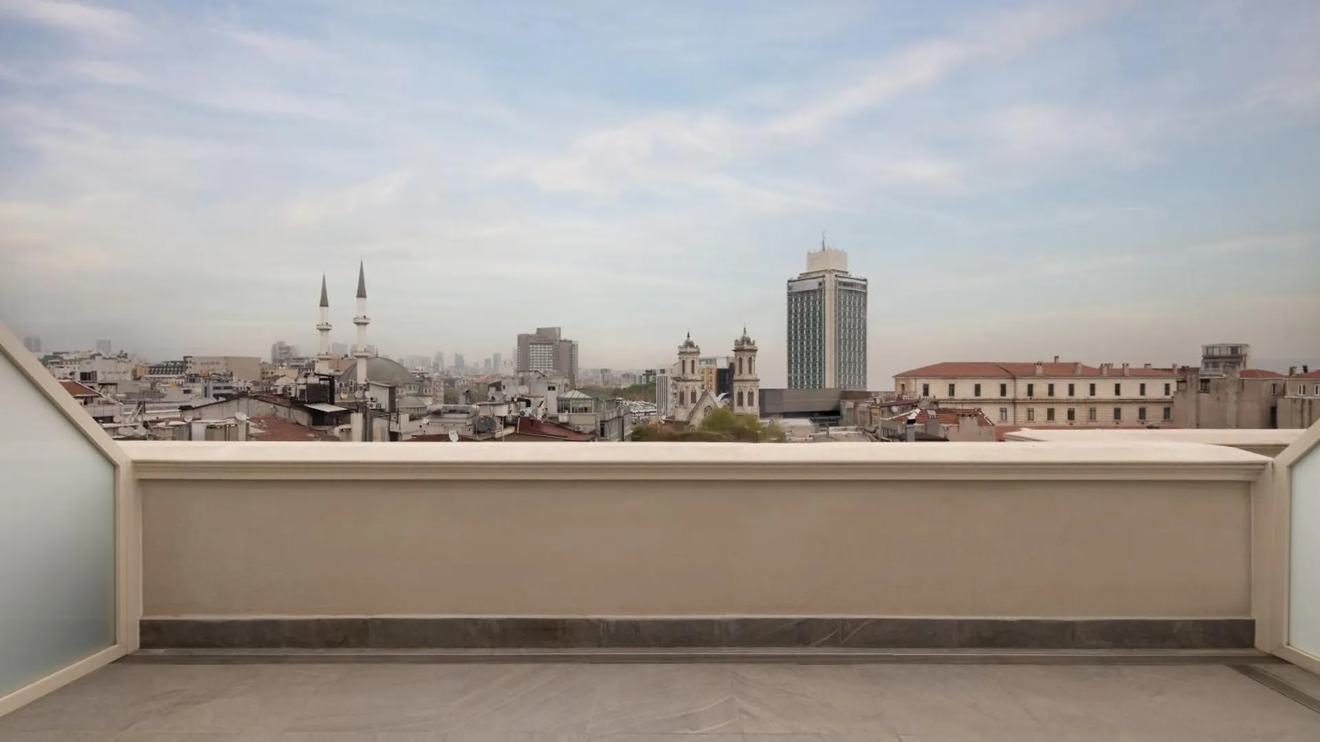 Moxy Istanbul Taksim Hotel